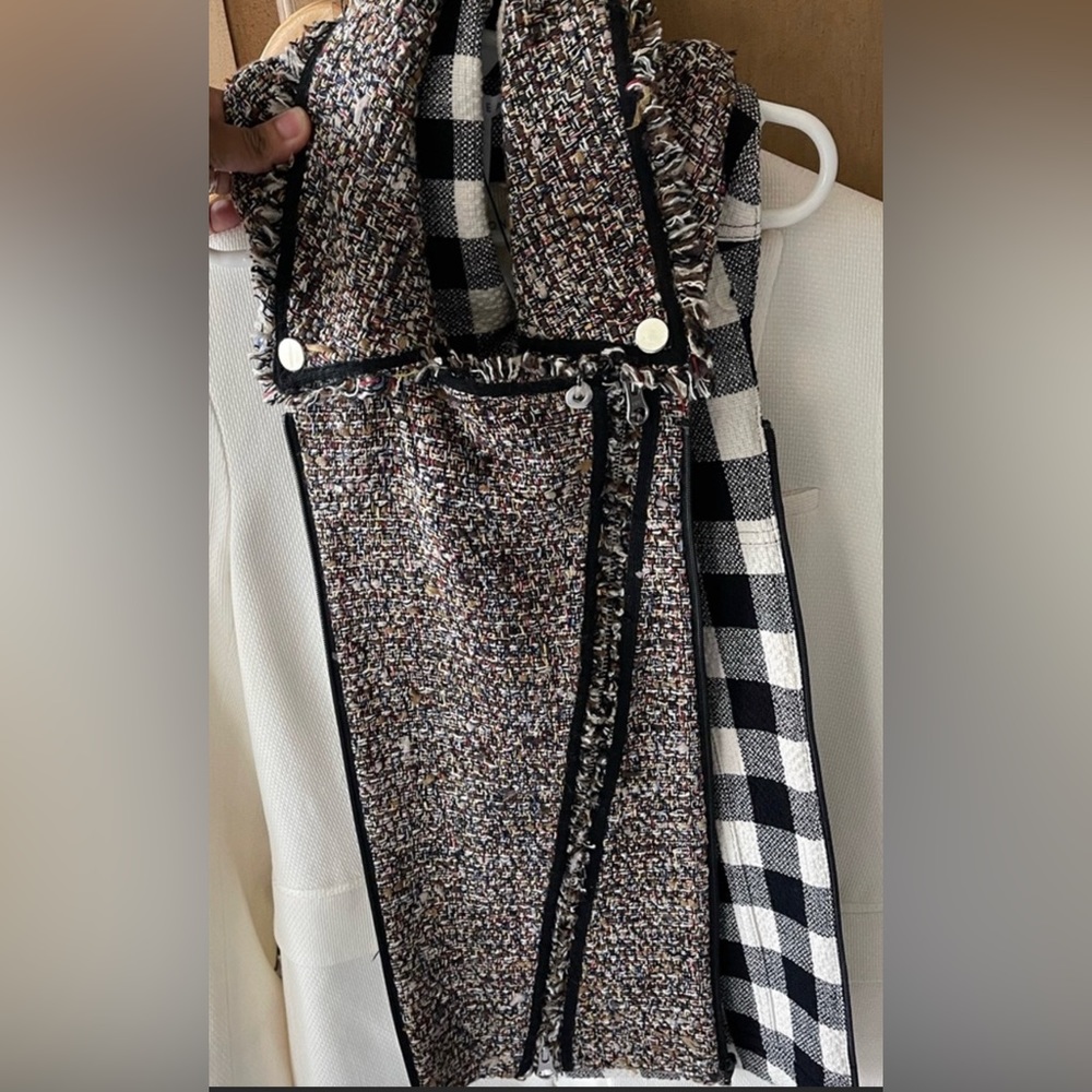 VB DICKEYS. Dickey only. Deal for special customer waiting